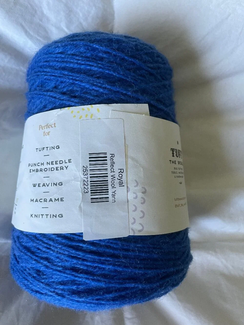 Tuft The World Reflect Wool Cone Yarn